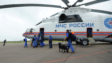 Сотрудники МЧС России. Архивное фото Сотрудники МЧС России. Архивное фото