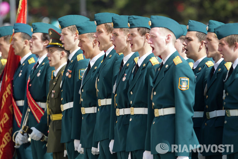 Парад Победы в Томске Парад Победы в Томске