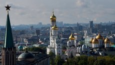 Вид на Успенский, Архангельский соборы и колокольню Ивана Великого в Москве Вид на Успенский, Архангельский соборы и колокольню Ивана Великого в Москве