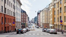 На одной из улиц в Хельсинки . Архивное фото На одной из улиц в Хельсинки . Архивное фото