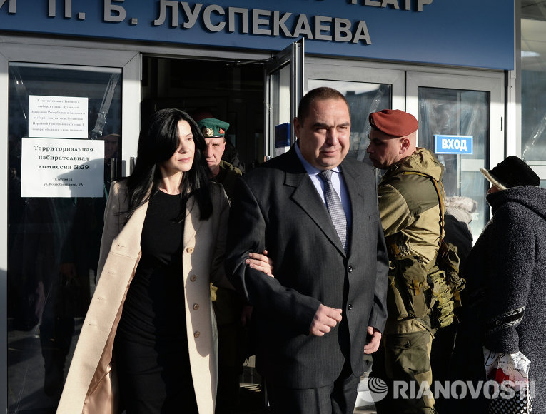 Глава Луганской Народной Республики Игорь Плотницкий после голосования на выборах главы ЛНР Глава Луганской Народной Республики Игорь Плотницкий после голосования на выборах главы ЛНР