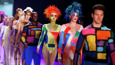 Показ Maybelline New York во время недели моды Mercedes-Benz в Берлине Показ Maybelline New York во время недели моды Mercedes-Benz в Берлине
