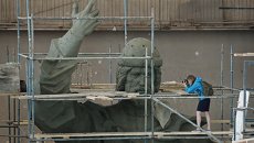 Изготовление памятника Великому князю Владимиру. Архивное фото Изготовление памятника Великому князю Владимиру. Архивное фото