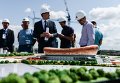 Макет стадиона Мордовия Арена, строящегося в Саранске для проведения матчей чемпионата мира по футболу 2018 года Макет стадиона Мордовия Арена, строящегося в Саранске для проведения матчей чемпионата мира по футболу 2018 года