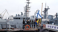Моряки подняли флаги на новых кораблях ЧФ Серпухов и Зеленый Дол Моряки подняли флаги на новых кораблях ЧФ Серпухов и Зеленый Дол