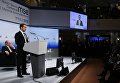 Председатель правительства РФ Дмитрий Медведев выступает на Мюнхенской конференции по вопросам политики безопасности Председатель правительства РФ Дмитрий Медведев выступает на Мюнхенской конференции по вопросам политики безопасности
