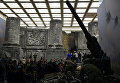 Посетители трехмерной панорамы Битва за Берлин. Подвиг знаменосцев Посетители трехмерной панорамы Битва за Берлин. Подвиг знаменосцев