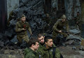 Военнослужащие российской армии во время осмотра трехмерной панорамы Битва за Берлин. Подвиг знаменосцев Военнослужащие российской армии во время осмотра трехмерной панорамы Битва за Берлин. Подвиг знаменосцев