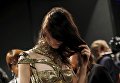 Модель перед показом Philipp Plein в рамках Недели моды в Милане, Италия Модель перед показом Philipp Plein в рамках Недели моды в Милане, Италия