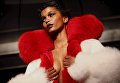 Модель на показе Lisbon Fashion Week 2016 в Португалии Модель на показе Lisbon Fashion Week 2016 в Португалии
