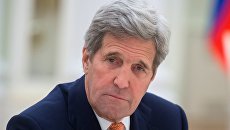Государственный секретарь США Джон Керри во время встречи в Москве с президентом России Владимиром Путиным. 24марта 2016 Государственный секретарь США Джон Керри во время встречи в Москве с президентом России Владимиром Путиным. 24марта 2016