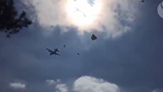 Десантники США разбили три броневика, сбрасывая их с воздуха. ВИДЕО Десантники США разбили три броневика, сбрасывая их с воздуха. ВИДЕО