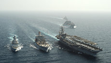 Авианосец военно-морских сил США Dwight D. Eisenhower. Архивное фото Авианосец военно-морских сил США Dwight D. Eisenhower. Архивное фото