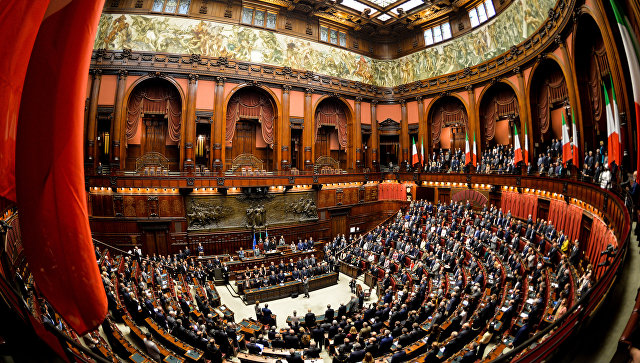 Главой парламента Италии в первый раз стала женщины