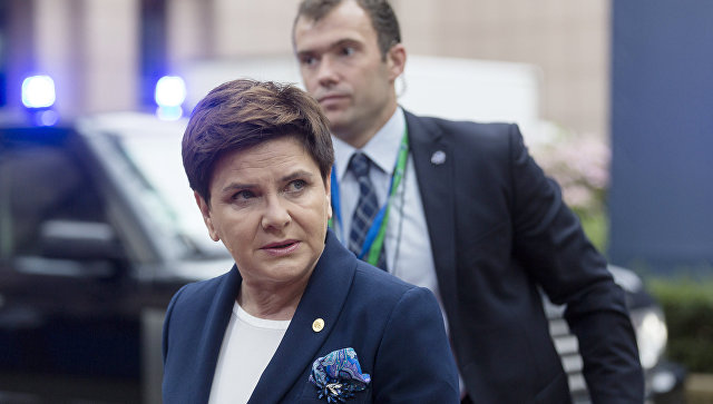 Шидло назвала декабрьские протесты оппозиции попыткой захвата власти