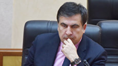 Михаил Саакашвили перед вручением ему удостоверения главы Одесской области. Архивное фото Михаил Саакашвили перед вручением ему удостоверения главы Одесской области. Архивное фото
