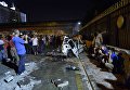 Обломки полицейской машины в Анкаре, Турция Обломки полицейской машины в Анкаре, Турция