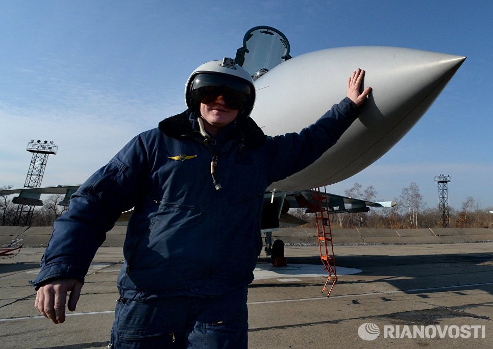 Авиаполк Восточного военного округа получил два новых истребителя Су-35С Авиаполк Восточного военного округа получил два новых истребителя Су-35С
