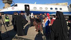 Встреча патриарха Московского и всея Руси Кирилла в аэропорту Певека Встреча патриарха Московского и всея Руси Кирилла в аэропорту Певека
