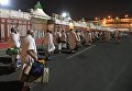 Группа паломников из России в палаточном лагере в Мине Группа паломников из России в палаточном лагере в Мине