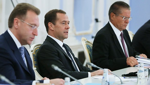 Медведев: иностранные инвесторы сохраняют интерес к России