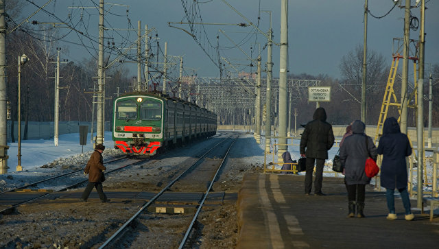 В Волгограде проводят проверку после гибели человека под электричкой 