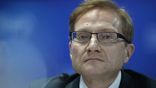 Михаил Дмитриев: денег в стране сейчас больше, чем надо