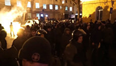 Столкновения фанатов Манчестер Юнайтед и Зари перед матчем в Одессе Столкновения фанатов Манчестер Юнайтед и Зари перед матчем в Одессе