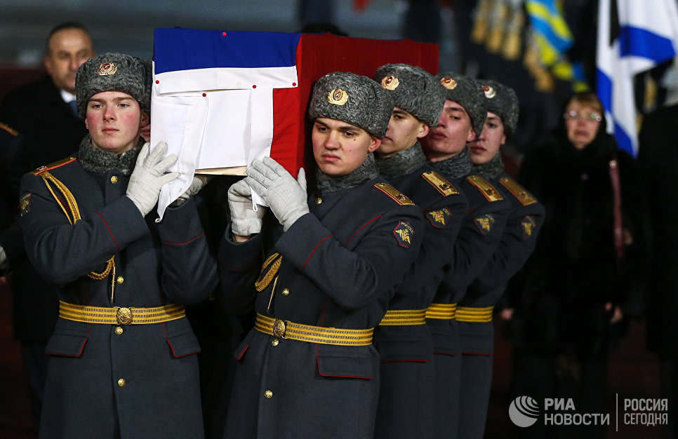 Встреча в Москве самолета с телом посла России в Турции Андрея Карлова Встреча в Москве самолета с телом посла России в Турции Андрея Карлова