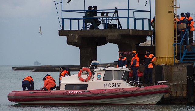 Поиски на месте крушения Ту-154 приостановлены