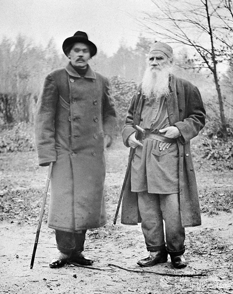 Максим Горький и Лев Толстой Максим Горький и Лев Толстой