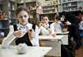 Урок труда в школе детского приюта Отрада в Свято-Никольском Черноостровском женском монастыре в городе Малоярославце Урок труда в школе детского приюта Отрада в Свято-Никольском Черноостровском женском монастыре в городе Малоярославце