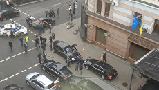 Раненые охранник и киллер - первые минуты после убийства Вороненкова в Киеве Раненые охранник и киллер - первые минуты после убийства Вороненкова в Киеве