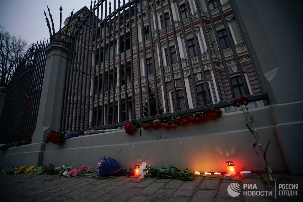 Цветы в новогиреево у метро Цветы в новогиреево у метро