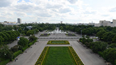 Парк культуры имени Горького в Москве. Архивное фото Парк культуры имени Горького в Москве. Архивное фото