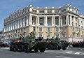 БТР-80 во время военного парада во Владивостоке, посвящённого 72-й годовщине Победы в Великой Отечественной войне 1941-1945 годов БТР-80 во время военного парада во Владивостоке, посвящённого 72-й годовщине Победы в Великой Отечественной войне 1941-1945 годов