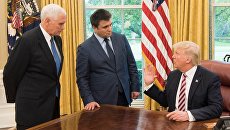 President Donald Trump, vice president Mike Pence and Minister of Foreign Affairs of Ukraine Pavlo Klimkin during a meeting in Washington.  May 10, 2017