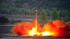 Испытание баллистической ракеты средней дальности Hwasong-12 в КНДР. 15 мая 2017 Испытание баллистической ракеты средней дальности Hwasong-12 в КНДР. 15 мая 2017