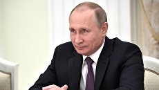 Президент РФ В. Путин. Архивное фото Президент РФ В. Путин. Архивное фото