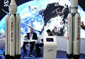 Стенд Роскосмоса на выставке в рамках Санкт-Петербургского международного экономического форума 2017 Стенд Роскосмоса на выставке в рамках Санкт-Петербургского международного экономического форума 2017