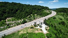 Участок дороги в Краснодарском крае. Архивное фото Участок дороги в Краснодарском крае. Архивное фото