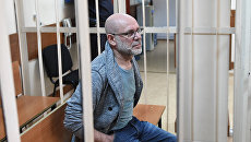 Бывший директор Гоголь-центра Алексей Малобродский в Пресненском районном суде Москвы. 21 июня 2017. Архивное фото Бывший директор Гоголь-центра Алексей Малобродский в Пресненском районном суде Москвы. 21 июня 2017. Архивное фото