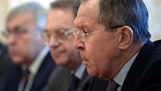 Сергей Лавров во время переговоров с лидером сирийского оппозиционного движения Ахмедом аль-Джарбой. 22 июня 2017 Сергей Лавров во время переговоров с лидером сирийского оппозиционного движения Ахмедом аль-Джарбой. 22 июня 2017