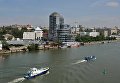 Вид на бизнес-центр Риверсайд-Дон на берегу реки Дон в городе Ростове-на-Дону Вид на бизнес-центр Риверсайд-Дон на берегу реки Дон в городе Ростове-на-Дону