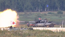 Яркие моменты первого дня АрМИ-2017: гонки танков и артиллерийские залпы Яркие моменты первого дня АрМИ-2017: гонки танков и артиллерийские залпы