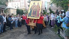 Крестный ход перед молитвенным стоянием против Матильды в Москве Крестный ход перед молитвенным стоянием против Матильды в Москве