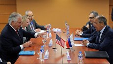 Министр иностранных дел РФ Сергей Лавров и государственный секретарь США Рекс Тиллерсон. Архивное фото Министр иностранных дел РФ Сергей Лавров и государственный секретарь США Рекс Тиллерсон. Архивное фото