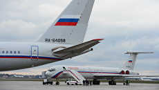 Самолеты ТУ-204-300 Специального Летного Отряда Россия. Архивное фото Самолеты ТУ-204-300 Специального Летного Отряда Россия. Архивное фото