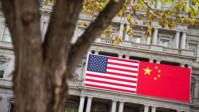 Китай согласился покупать "очень значительный" объем продукции из США 