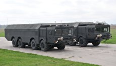 Оперативно-тактические ракетные комплексы Искандер-М. Архивное фото Оперативно-тактические ракетные комплексы Искандер-М. Архивное фото
